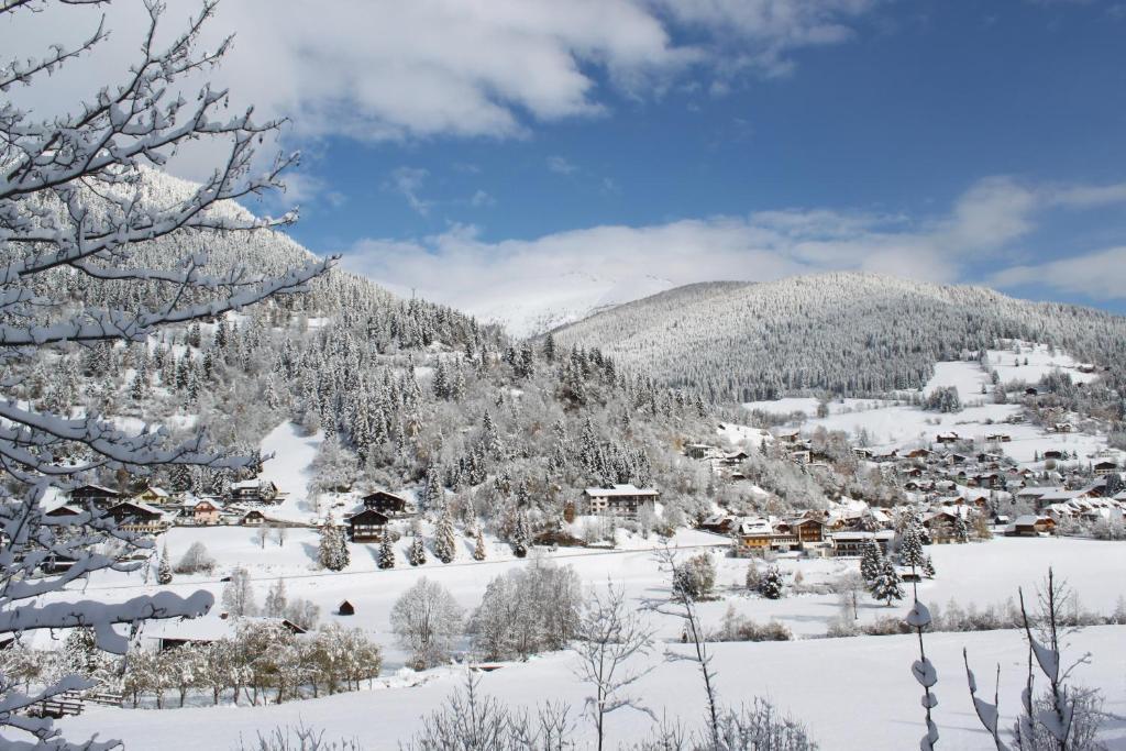Hotel Garni Sonnblick Bad Kleinkirchheim Exterior photo